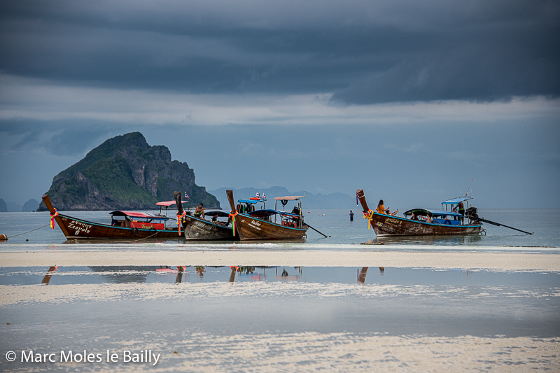 Photography by Marc Moles le Bailly - Asia - End Of The Day