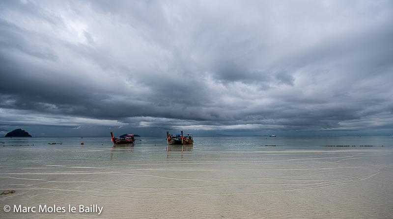 Photography by Marc Moles le Bailly - Asia - The Horizon Runs Away