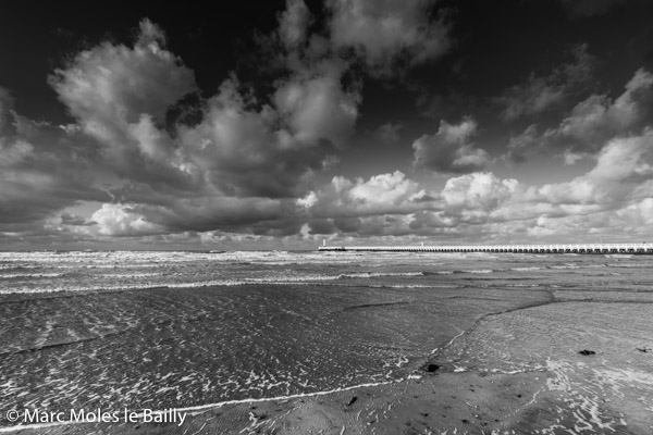 Photography by Marc Moles le Bailly - Rivages - Nieuwpoort Pier III